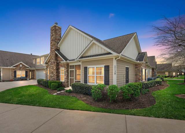 Property at 2139 Stonecenter Ln, Murfreesboro, TN 37128, 4 beds, 3 baths