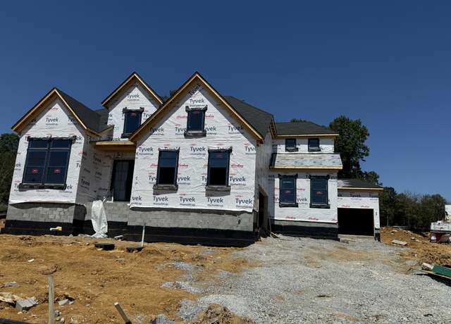 Property at 5159 High Park Hill Dr, Arrington, TN 37014, 5 beds, 5 baths