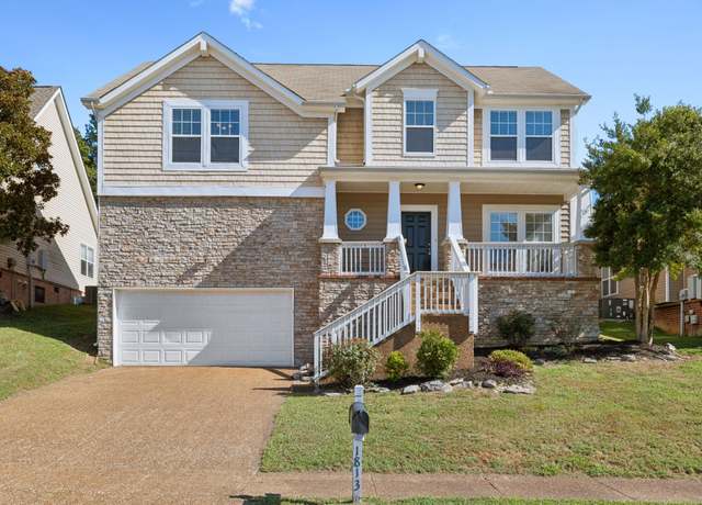 Property at 1813 Baslia Ln, Spring Hill, TN 37174, 3 beds, 2.5 baths