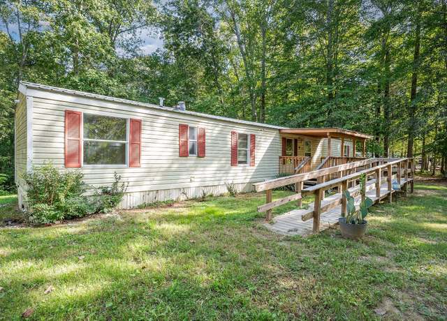 Property at 144 Oak Trace Ln, Cookeville, TN 38501, 3 beds, 2 baths