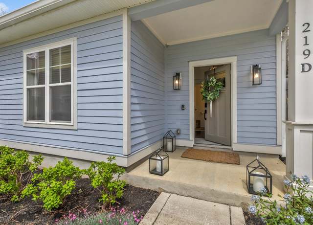 Property at 219D Prince Ave, Nashville, TN 37207, 3 beds, 2.5 baths