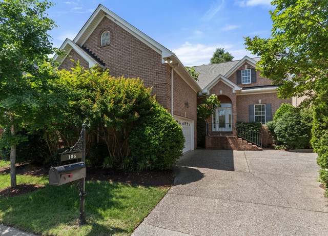 Property at 106 Newport Cir, Hendersonville, TN 37075, 3 beds, 2.5 baths