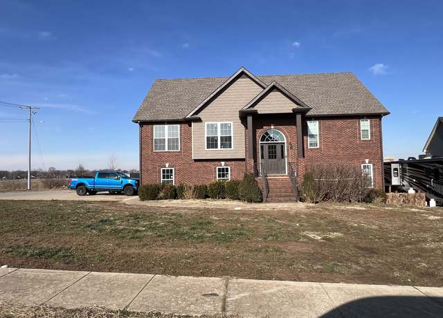 Property at 1817 Autumnwood Blvd, Clarksville, TN 37042, 5 beds, 3 baths