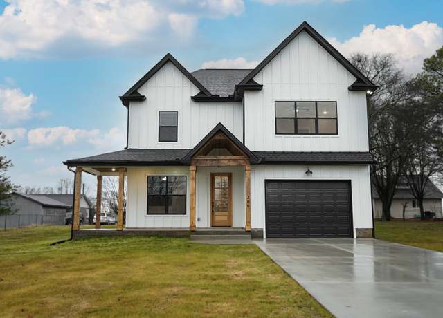 Property at 206 Highway 52 E, Portland, TN 37148, 3 beds, 3.5 baths