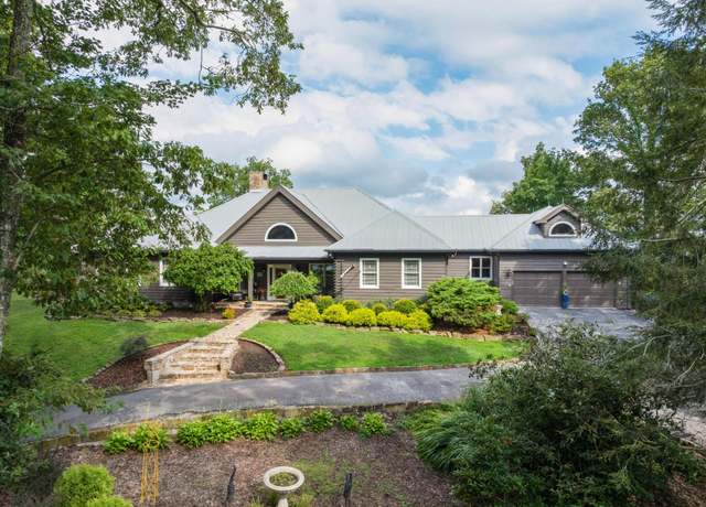 Property at 331 Brow Lake Rd, Lookout Mountain, GA 30750, 4 beds, 2.5 baths