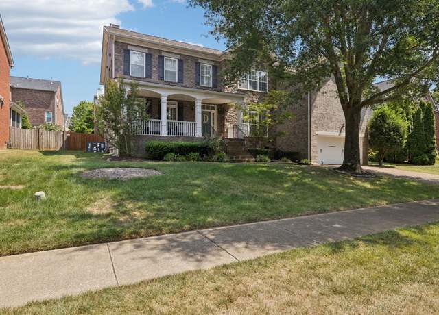 Property at 2010 Brewster Dr, Franklin, TN 37067, 4 beds, 3.5 baths