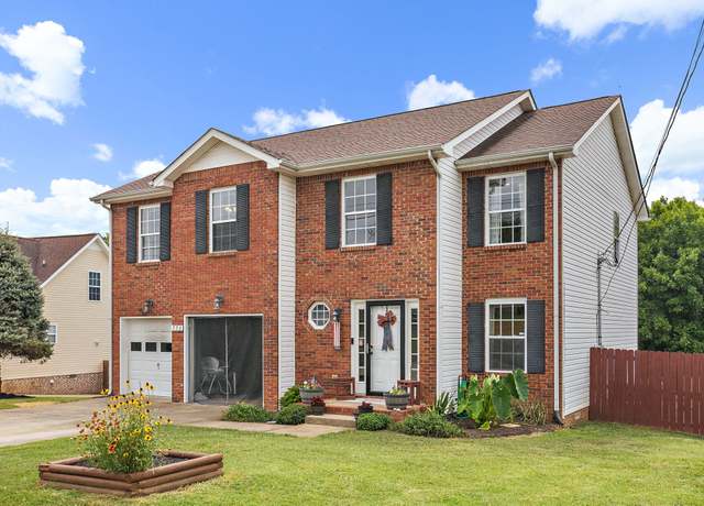 Property at 771 Sugarcane Way, Clarksville, TN 37040, 3 beds, 2.5 baths