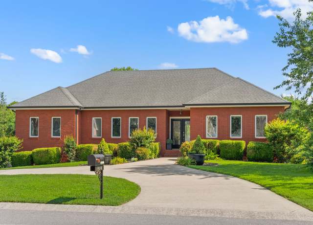 Property at 1404 Ambleside Dr, Clarksville, TN 37040, 3 beds, 3 baths