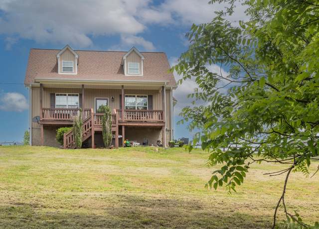 Property at 2043 W Saulsbury Rd, Lebanon, TN 37090, 3 beds, 2.5 baths