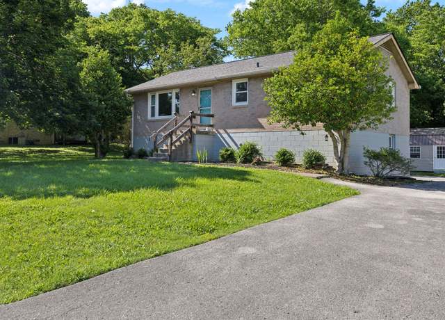 Property at 221 Cedar Creek Dr, Mount Juliet, TN 37122, 2 beds, 1.5 baths