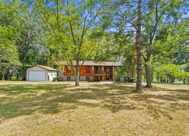 Property at 407 Flower Lane Dr, Estill Springs, TN 37330, 4 beds, 3 baths