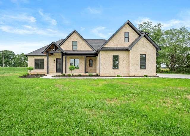 Property at 102 Victoria Ct N, Tullahoma, TN 37388, 4 beds, 3 baths