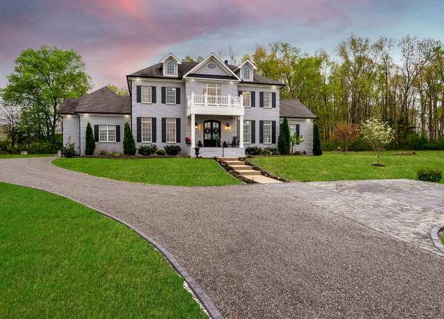 Property at 7167 Williams Rd, Christiana, TN 37037, 4 beds, 5.5 baths