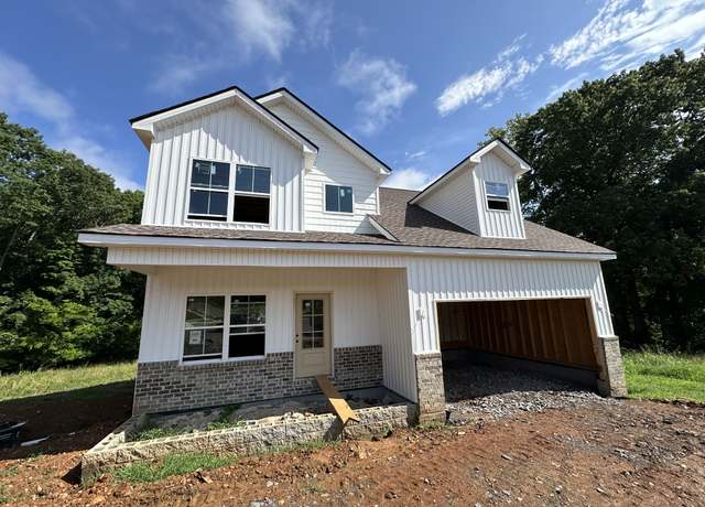 Property at 194 Dewberry Ct, Clarksville, TN 37042, 4 beds, 2.5 baths