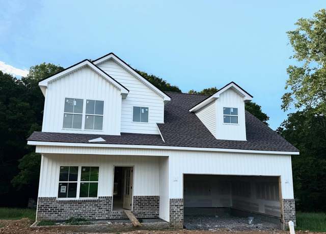 Property at 194 Dewberry Ct, Clarksville, TN 37042, 4 beds, 2.5 baths
