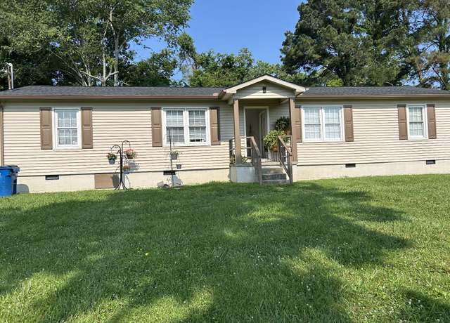 Property at 309 Indian Mound Rd, Manchester, TN 37355, 4 beds, 2 baths