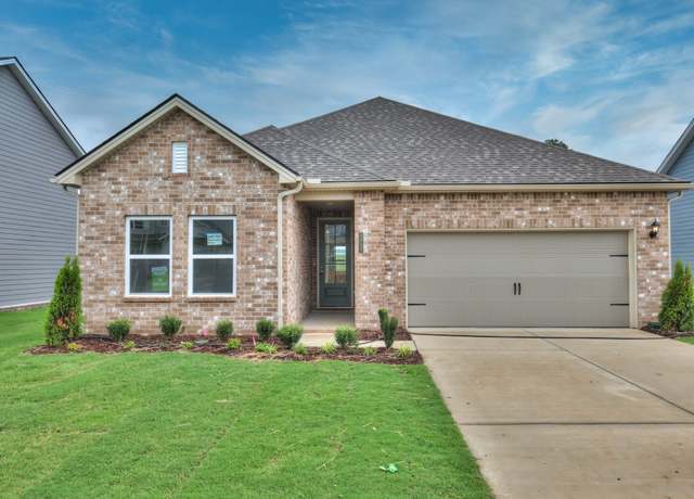 Property at 3035 Ventura Ave, White House, TN 37188, 3 beds, 2 baths