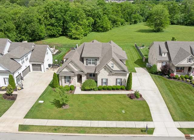 Property at 3675 Ronstadt Rd, Thompsons Station, TN 37179, 5 beds, 4.5 baths