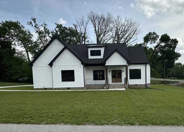 Property at 50 Mockingbird Ln, Hartsville, TN 37074, 3 beds, 2 baths