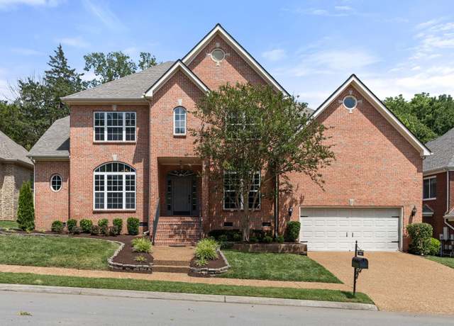 Property at 630 Black Horse Pkwy, Franklin, TN 37069, 5 beds, 3.5 baths