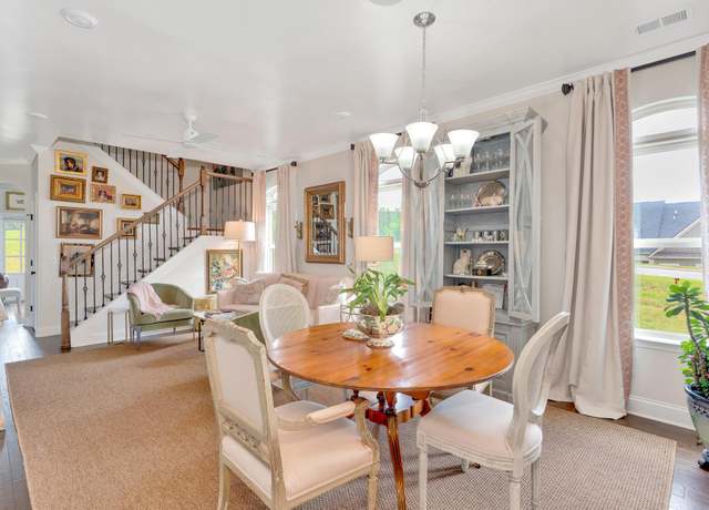Property at 34 Founding Way, Lookout Mountain, GA 30750, 3 beds, 3 baths