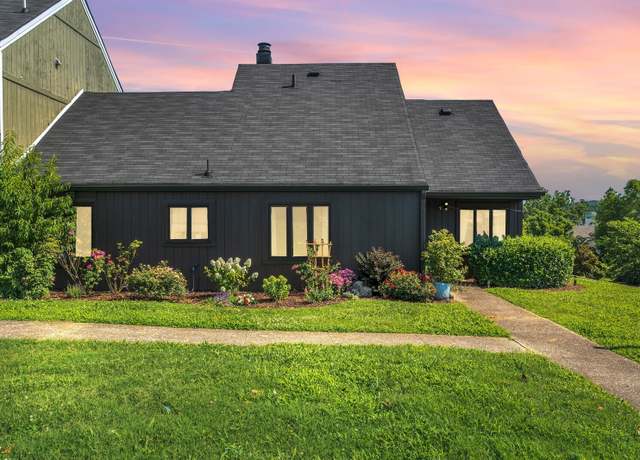 Property at 210 Raintree Dr, Hermitage, TN 37076, 3 beds, 2 baths