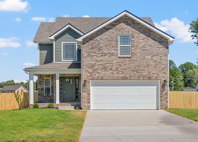 Property at 1233 Elizabeth Ln, Clarksville, TN 37042, 3 beds, 2.5 baths