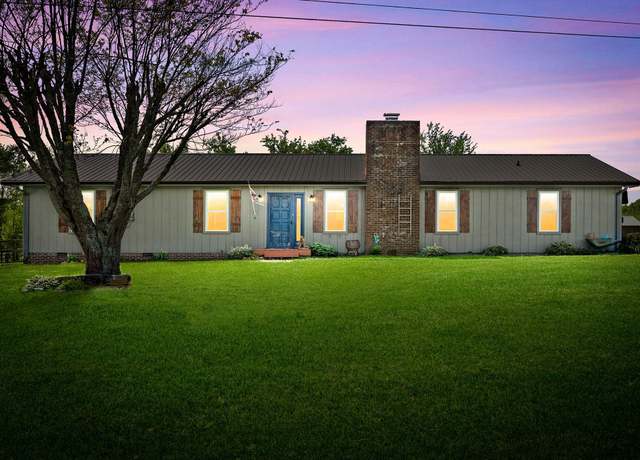 Property at 558 Bumpus Rd, Cunningham, TN 37052, 4 beds, 3 baths