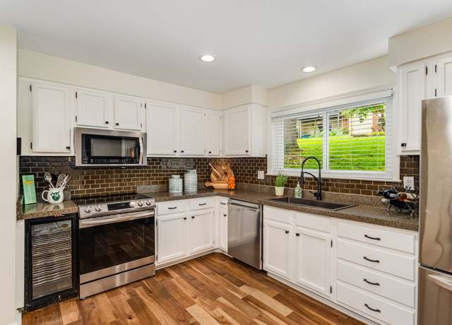 Property at 4487 Post Pl #78, Nashville, TN 37205, 2 beds, 2 baths