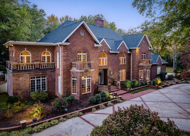 Property at 1315 Chatsworth Blvd, Cookeville, TN 38501, 5 beds, 6.5 baths