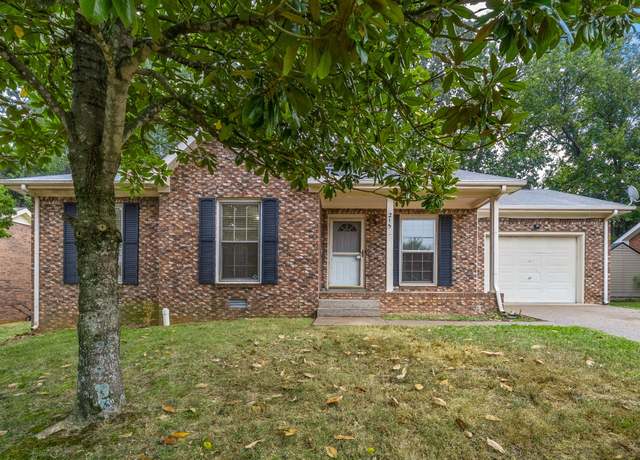 Property at 215 Kathleen Ct, Clarksville, TN 37043, 3 beds, 2 baths