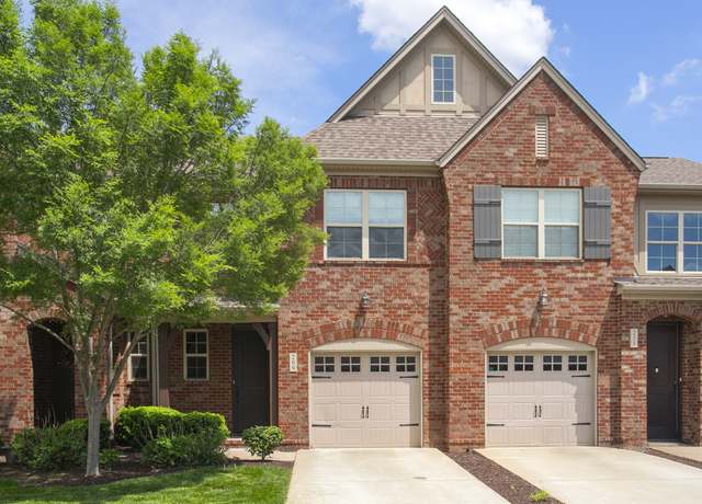 Property at 209 Bixby Private Ln, Hendersonville, TN 37075, 3 beds, 2.5 baths