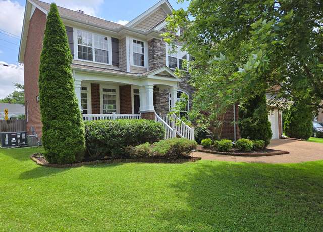 Property at 821 Alex Way, Mount Juliet, TN 37122, 5 beds, 3 baths