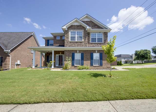Property at 4093 Locerbie Cir, Spring Hill, TN 37174, 5 beds, 3 baths