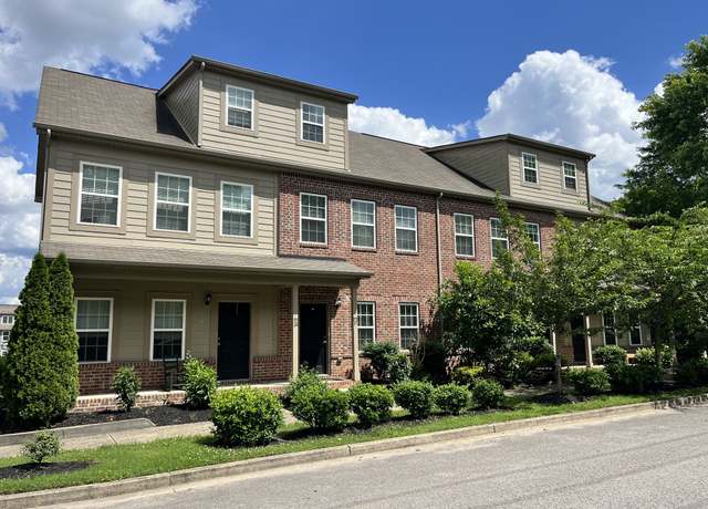 Property at 95 Plumlee Dr #27, Hendersonville, TN 37075, 3 beds, 2.5 baths