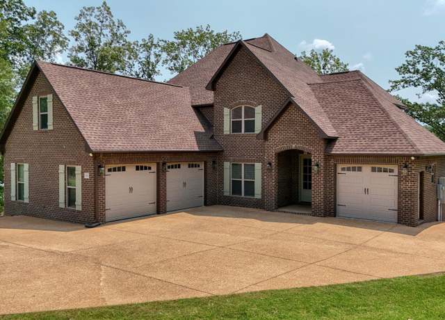 Property at 58 Hunters Cv, Huntingdon, TN 38344, 4 beds, 3 baths