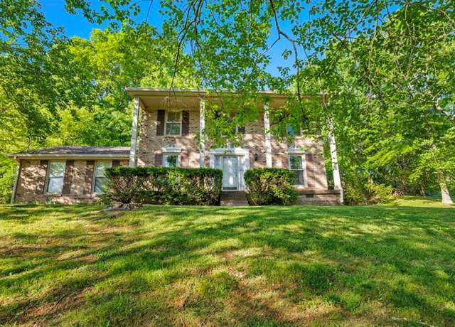 Property at 8382 Greenvale Dr, Nashville, TN 37221, 3 beds, 2.5 baths