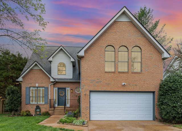 Property at 221 Holt Hills Rd, Nashville, TN 37211, 4 beds, 2.5 baths