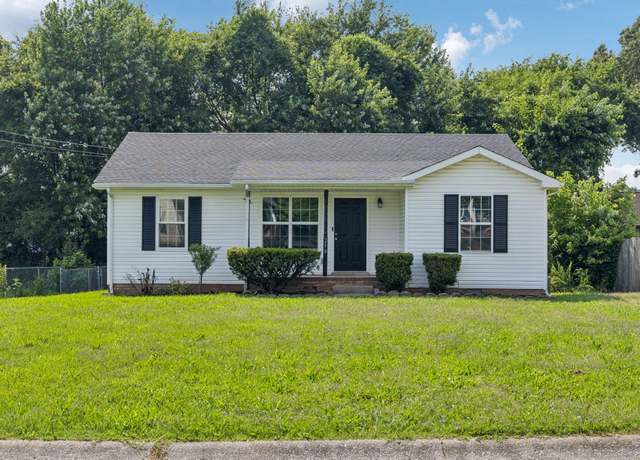 Property at 250 Cranklen Cir, Clarksville, TN 37042, 3 beds, 2 baths