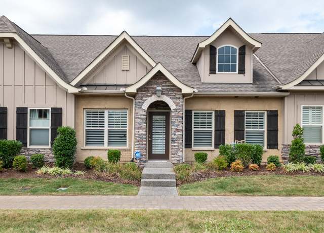 Property at 240 Glennister Ct, Gallatin, TN 37066, 2 beds, 3 baths