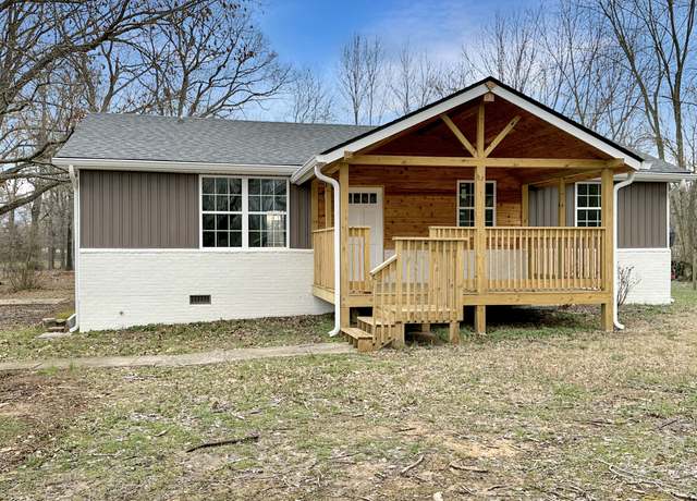 Property at 2637 Lake Rd, Woodlawn, TN 37191, 3 beds, 2 baths