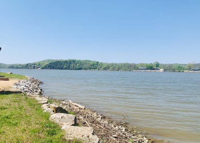 Property at 1189 River Front Dr, Clifton, TN 38425