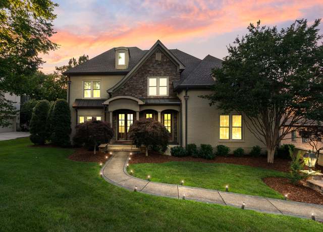 Property at 9626 Portofino Dr, Brentwood, TN 37027, 5 beds, 5 baths