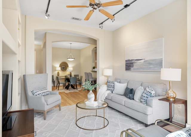 Property at 2600 Hillsboro Pike #204, Nashville, TN 37212, 2 beds, 2 baths