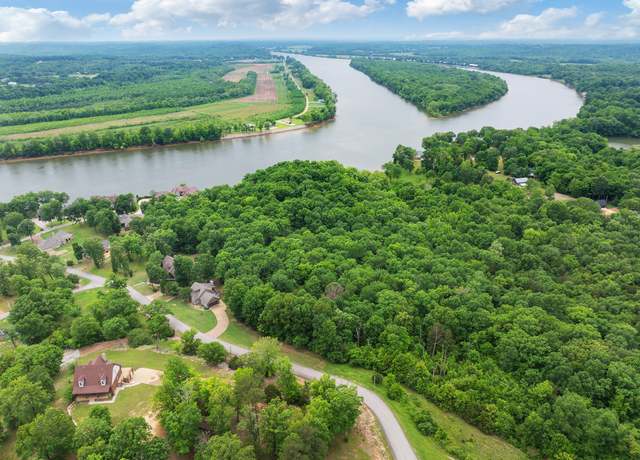 Property at 851 Rivers Edge Dr, Bath Springs, TN 38311, 5 beds, 4.5 baths