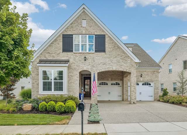 Property at 3013 Singing Creek Dr, Franklin, TN 37064, 4 beds, 3 baths