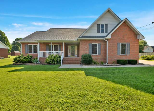 Property at 330 Winter Way, Murfreesboro, TN 37129, 3 beds, 2 baths