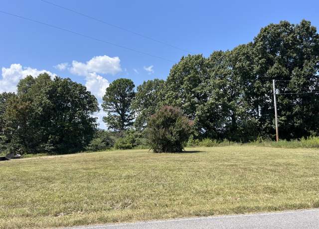Property at 570 Bob Hollow Rd, Burns, TN 37029