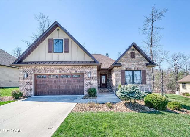 Property at 23 Oak Leaf Cir, Crossville, TN 38558, 2 beds, 2 baths