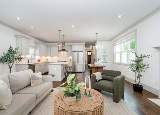 Property at 503A Acklen Park Dr, Nashville, TN 37205, 4 beds, 3 baths